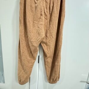 aerie Women’s Fleece Joggers in Camel Brown